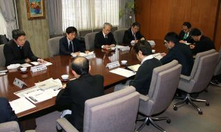 地場７社の声 市政に　玉野市が初の意見交換会 展望や課題共有