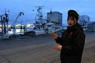 体育館２階に津波「水がこれ以上来たら全員終わり」父と先生は娘を合唱台に乗せた　１４歳だった少女が後に魚問屋を継いだ理由