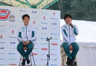 青学大・黒田兄弟、地元へ感謝　そうじゃ吉備路マラソントークショー　　