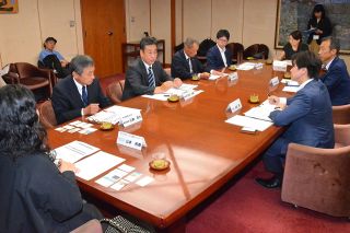 美作大公立化の判断材料に　津山市 各種団体と懇談会スタート