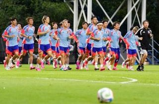 サッカーＷ杯 森保監督「強い気持ちで」　日本、２１日午後１時からチュニジア戦