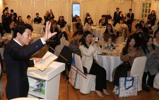 韓国・ソウルで知事が売り込み　岡山観光の魅力知って　