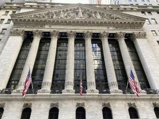 ＮＹ株、一時６００ドル超安　米追加関税の影響懸念