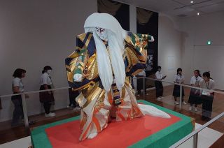 彫刻家・平櫛田中の生涯を紙芝居に　福山の顕彰会と中学生が協力し制作