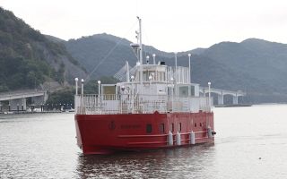 観光船「備前丸」本格運航スタート　完成から１０カ月 地元児童が“ツアー”