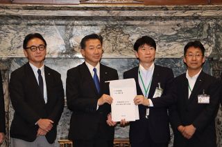 ２８年参院選へ合区解消を　伊原木岡山県知事らが要望
