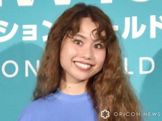 peco、生放送の“衣装”への思い　「りゅうちぇるきっかけで出会えた」スタッフらに感謝