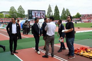 ホーム戦のスタジアム視察　岡山・検討協　県民アンケート実施へ