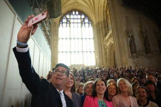 【英国次期首相にバーナム氏確実】穏健左派、庶民を重視　市場は積極財政警戒