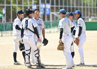 ソフトボール男子の新見・高梁 ３位　インターハイ