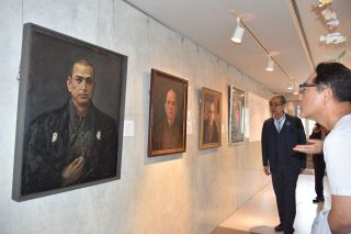石井十次の肖像画３点公開　倉敷・加計美術館で１３日開幕