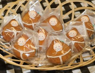 西大寺高生 地元店と焼き菓子開発　１２日から販売「新たな土産に」