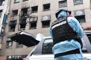 ソウルで火災、日本人女性が重体　中心部、ビル内のカプセルホテル