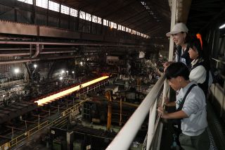 音楽ステージや工場見学楽しむ　倉敷でＪＦＥフェスタ 家族連れら２万人