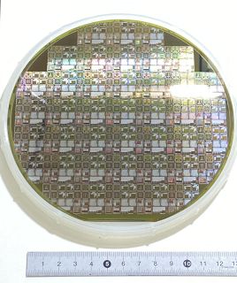 炭化ケイ素製ＩＣ、来年にも受注体制確立へ　フェニテックセミコンダクター、超高温下でも安定稼働