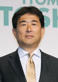 平井氏が競泳委員を辞任　日本代表コーチは継続