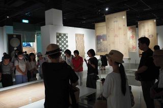 岡山の花ござ 台湾で発信　岡山県立大協力し展覧会