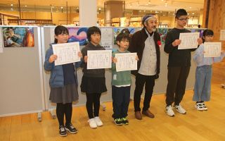 「夢のいきもの」入賞決定 玉野で展示　上位５点イラストに