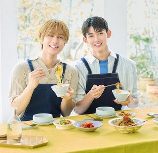 中沢元紀が「輝くお兄さん」に 爽やかな笑顔＆“ドヤ顔”で白衣姿など