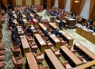 衆院議長、国会正常化へ譲歩要請　皇室典範改正案を「最優先に」