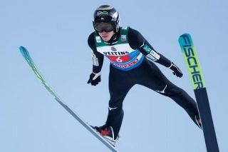 二階堂蓮４位、小林陵侑５位　ジャンプ週間第２戦