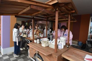 屋台カフェで気軽に相談を　福山市社協が新事業、各地に出張
