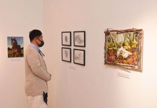 教室生の多彩な力作８０点　奈義でアトリエ・ブロン作品展