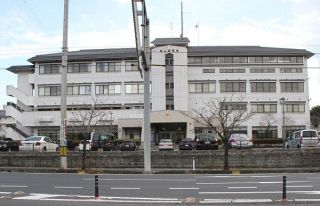 ホイール付きタイヤを窃盗 男逮捕　津山署 「覚えがない」と容疑否認