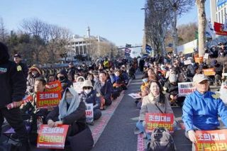【韓国前大統領に無期懲役】暴挙の認識、司法くみ取る　社会分断、爪痕深く