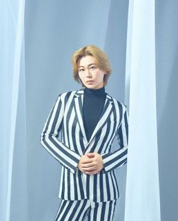与田祐希、ヘルシーな肌見せファッションで魅せる 『ar』登場で