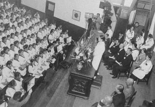 「軍国主義」に加担した女性たちが、実は解放感を得ていた　「わが生涯最良の日々」最大で１千万人、急拡大の背後に「陸軍」…国防婦人会