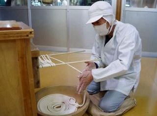 「大門素麺」伝統引き継ぐ　次代担う企業の挑戦、富山