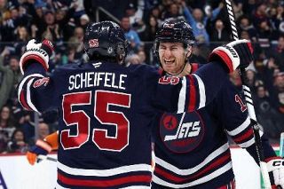 ８連勝ジェッツ首位守る　ＮＨＬ第１９週