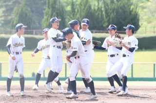 矢掛が６度目の頂点 春季岡山県高校軟式野球 決勝で総社を３―１で下す