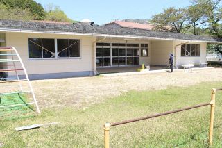 総社市教委 旧維新幼園舎と旧小プール　活性化事業者、２０日から募集