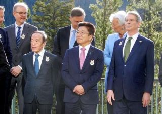 日米財務相、ドル円水準議論せず　為替レート「市場で決定」再確認