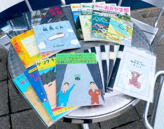 多彩な絵本や小説選んで　自主制作冊子ＺＩＮＥ 大規模販売