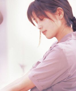 坂井泉水さんの魅力、思い出、未来へ込めた想いを語り合う ZARD