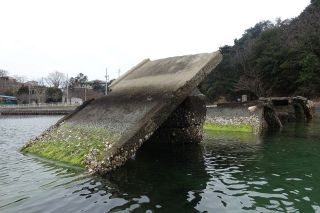 片上湾と虫明湾の島々（５）収容桟橋　ハンセン病の歴史を今に