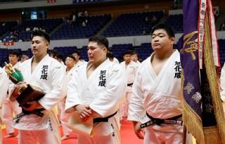 旭化成が４年連続２１度目の優勝　柔道の全日本実業団体対抗大会