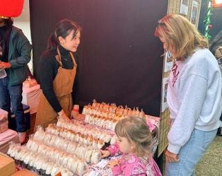 おにぎりと酒、１４億人インド巨大市場へ　邦人女性「日本の味」売り込みに奮闘