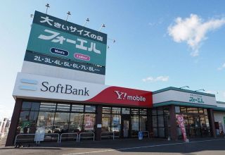 はるやまＨＤ、異業種併設店加速　携帯電話ショップやリユース店