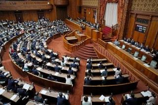 選挙運動ＳＮＳ対策法が成立　対偽情報措置を事業者に義務付け