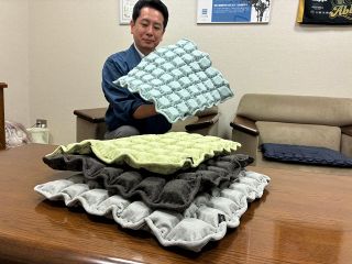 ナショナル発条のスプリング使用座布団　色展開強化、共同研究の快適性ＰＲ