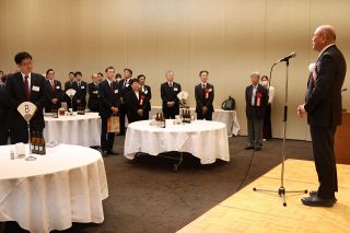 ＳＥＯ新春互礼会　会員ら９０人が参加