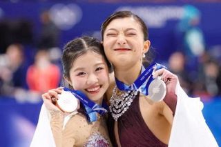 フィギュア坂本が「銀」　１７歳中井「銅」、ダブル表彰台