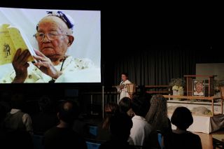 オイボッケシ看板俳優・岡田さんを悼む　岡山でお別れの会