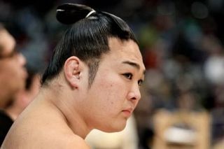 「こんな日が来ると思わなかった」大相撲史に残る奇跡のカムバック　諦めない男・炎鵬、脊髄まひで寝たきり、序ノ口転落から再び関取に