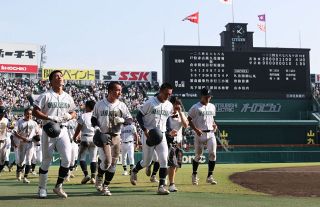 学芸館３年連続１６強入りならず 花巻東に１ー４　全国高校野球
