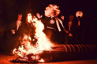 ゴーサマ駆け回り五穀豊穣祈願　美咲町・両山寺で護法祭【動画あり】